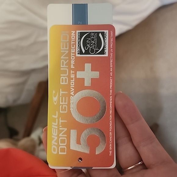 O' Neill rash guard - Picture 2 of 4